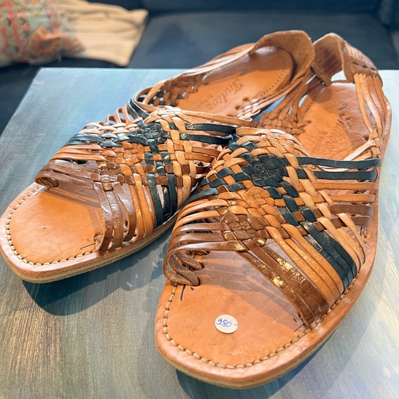 Indios Huarache Sandals authentic - Picture 2 of 4
